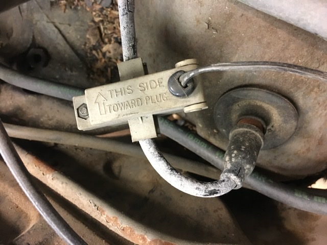 36AE1C10-BFAF-4B78-986B-4916975DD622.jpeg, 96.91 kb, 640 x 480