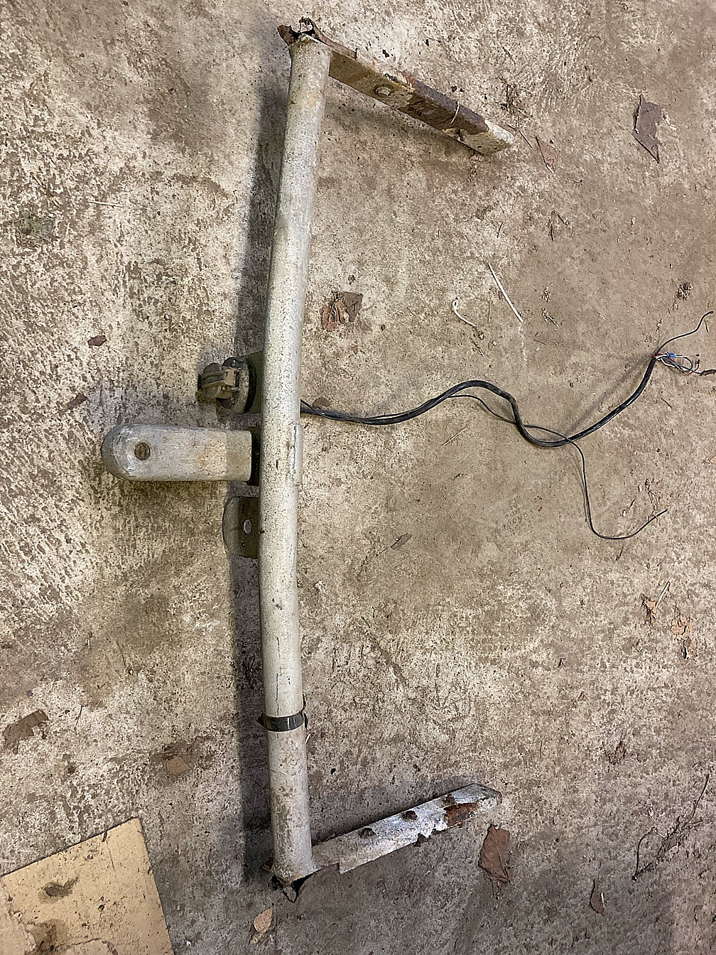 806D5359-D45D-44A9-A0B1-EC6A30328046.jpeg, 837.35 kb, 1008 x 1344