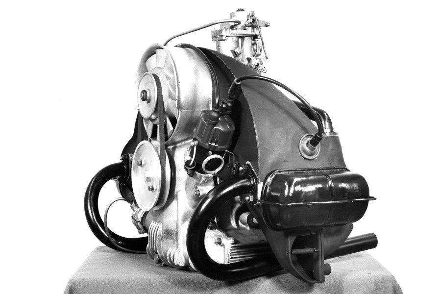 VW 1955 prototype EA48 engine.jpg, 67.68 kb, 900 x 600