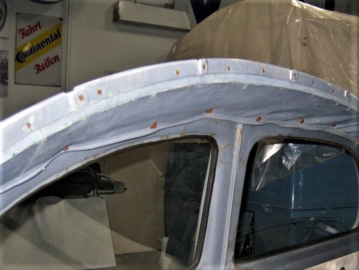 Tucher roof edge (3).jpg, 99.96 kb, 731 x 549