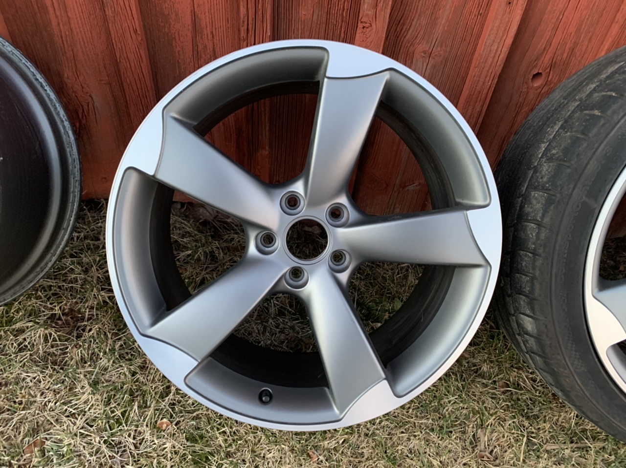 BB7DB3C8-FD63-40D3-B56B-AB8D37CC2E50.jpeg, 420.43 kb, 1280 x 958