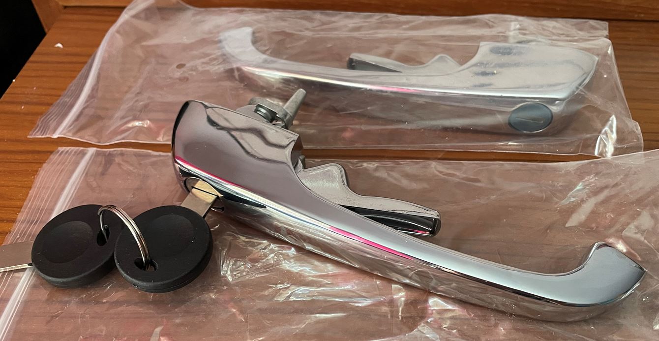 handtag bay.JPG, 143.5 kb, 1340 x 693