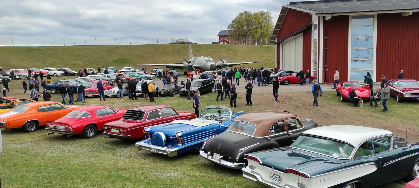 004.jpg, 282.41 kb, 1366 x 615