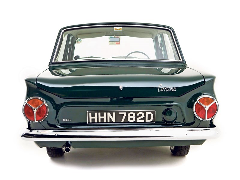 Ford_Cortina_Mk1_2.jpeg, 74.54 kb, 800 x 600