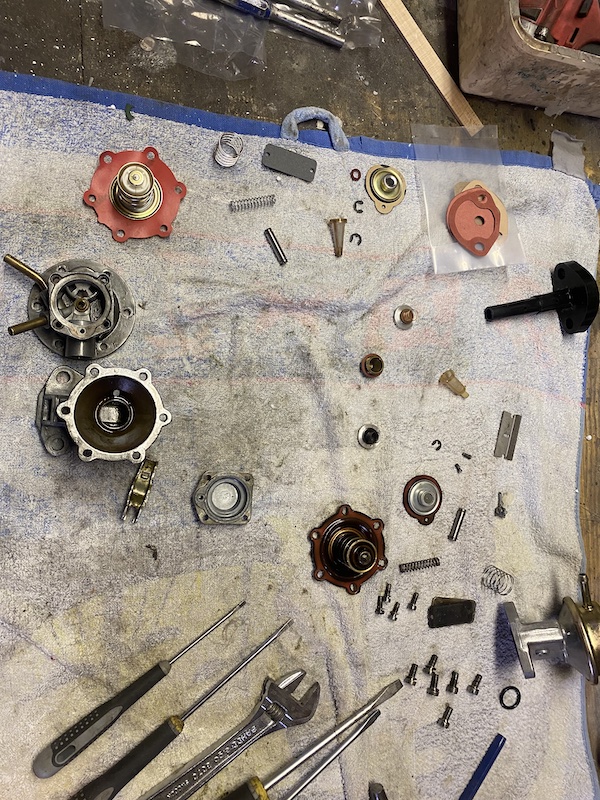 Bensinpump.jpg, 302.85 kb, 600 x 800