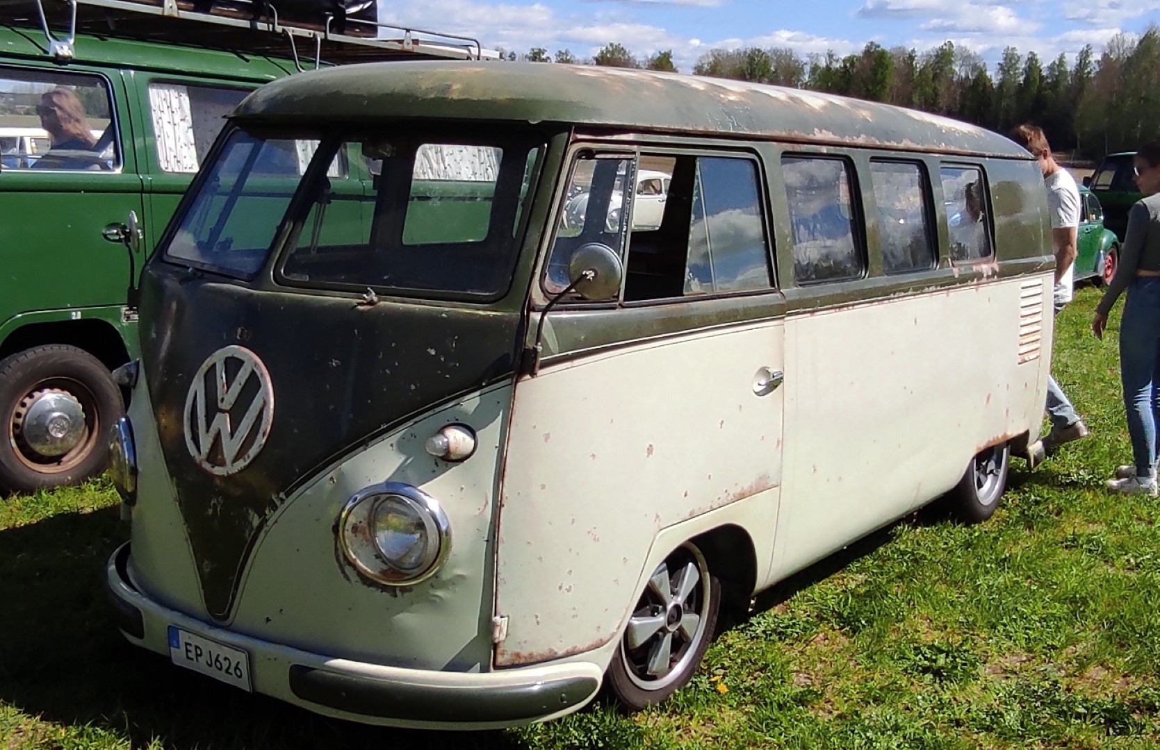 009 (Large).jpg, 448.55 kb, 1669 x 1080