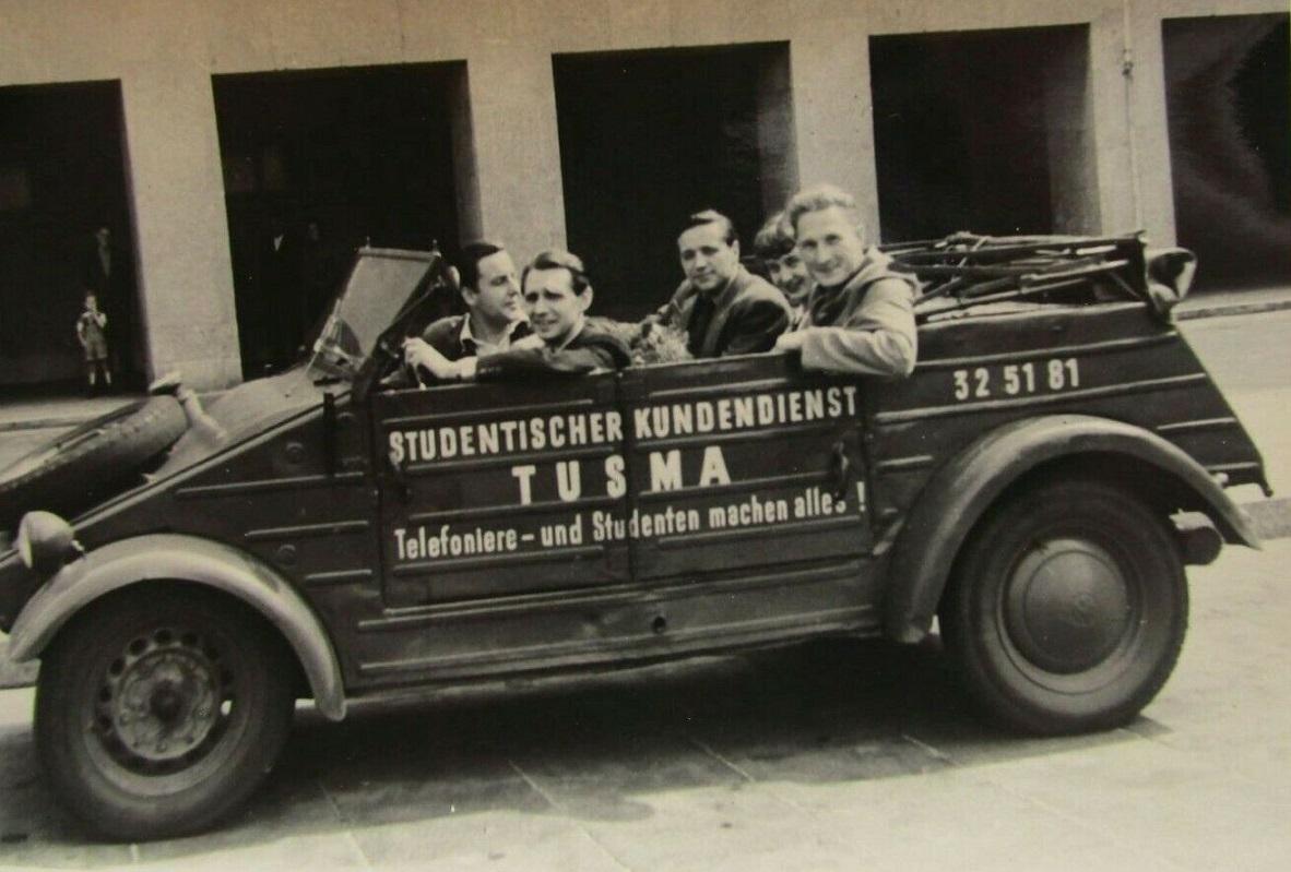 kübel studenten.jpg, 96.02 kb, 1182 x 799