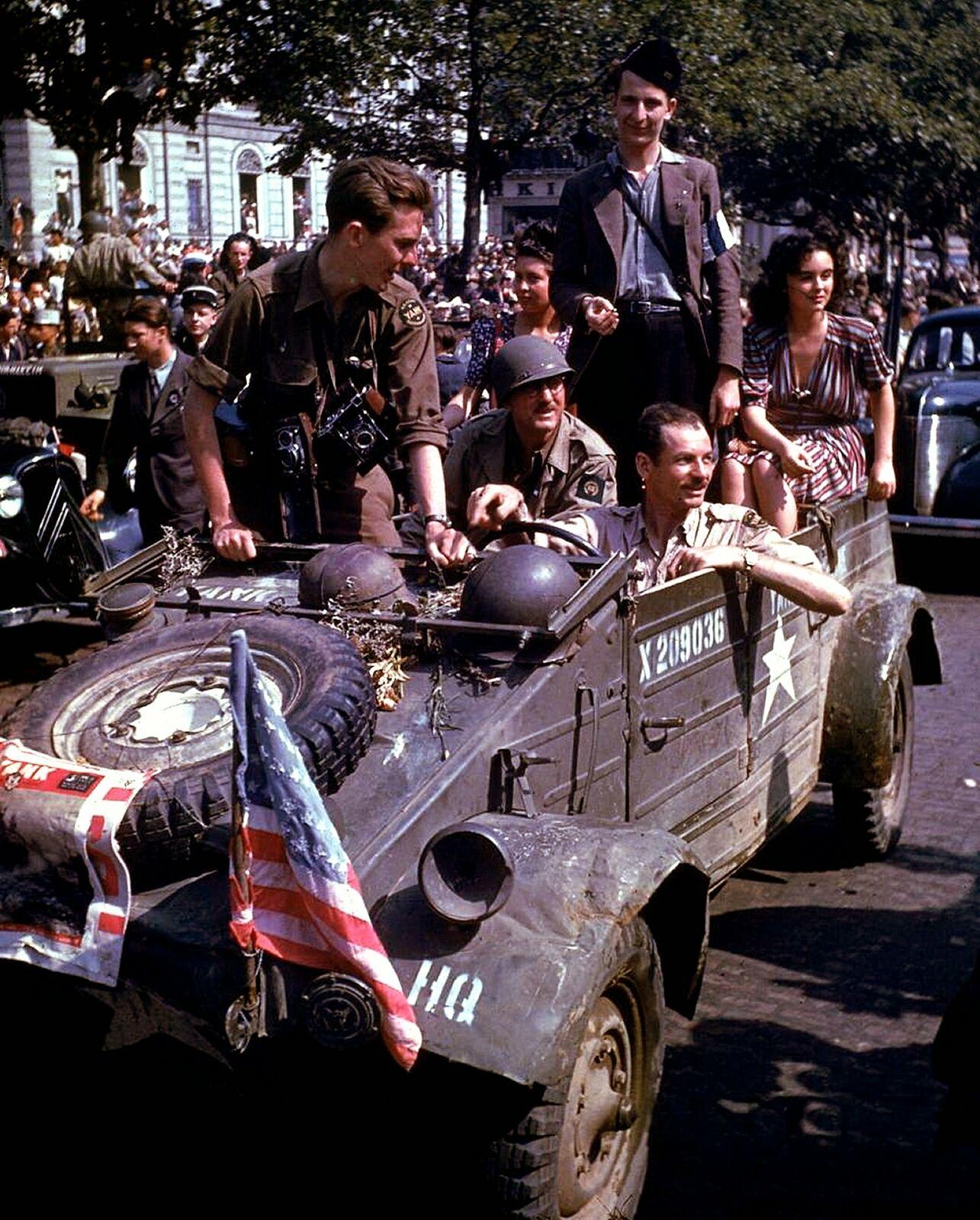 Kübel US.jpg, 346.64 kb, 1285 x 1600