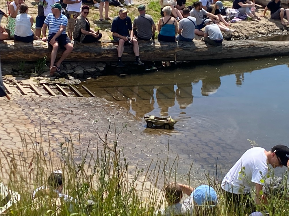 CB1B8C24-3813-48B5-B583-D4DE6DC983AB.jpeg, 284.96 kb, 1000 x 750