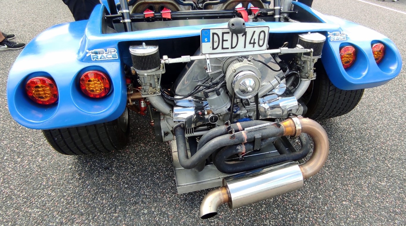 30.jpg, 423.69 kb, 1366 x 761