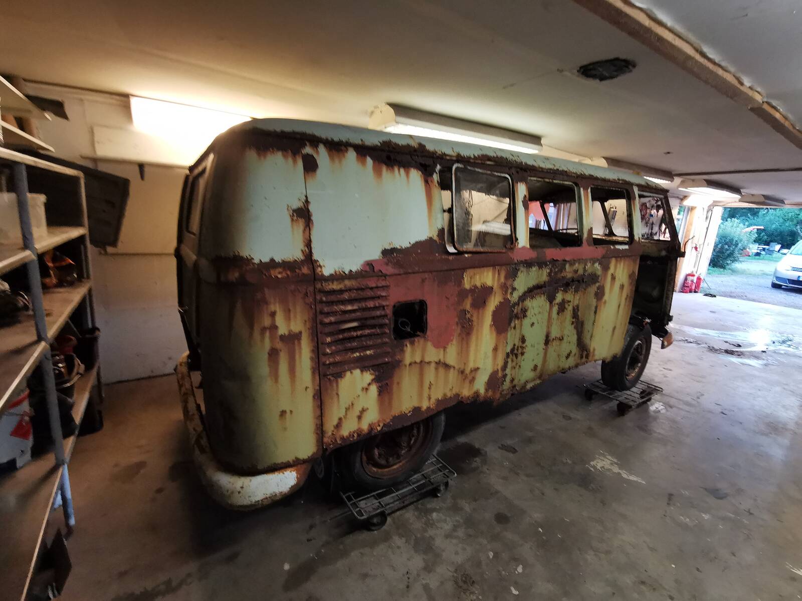 37069-5788a1c3a8d909bd9984d2475e18a23e.jpg, 160.42 kb, 1600 x 1200