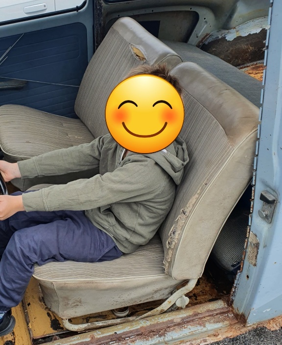 Screenshot_20221031-175513_Gallery_copy_576x703.jpg, 166.09 kb, 576 x 703