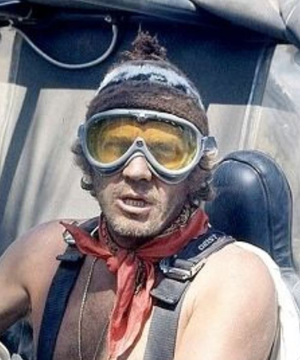 McQueen.JPG, 69.22 kb, 616 x 740