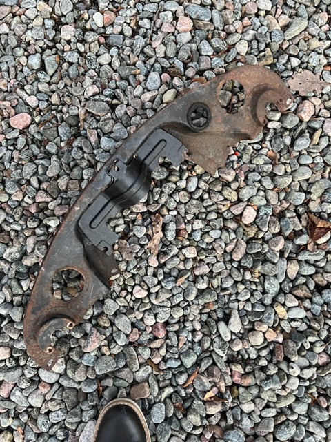 3E872C98-AFAB-4789-B69F-6F4372E402CF.jpeg, 239.43 kb, 480 x 640