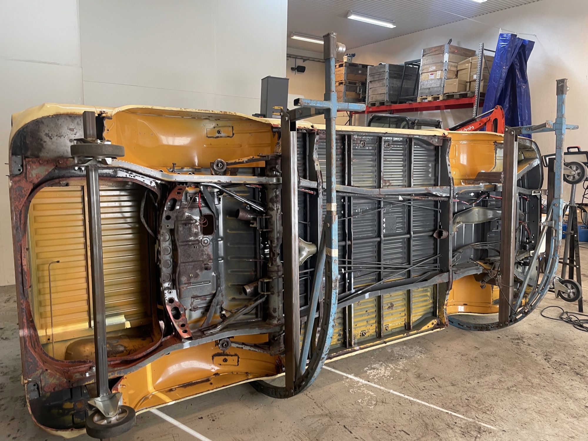 Buss_blästrad.jpeg, 771.23 kb, 2000 x 1500