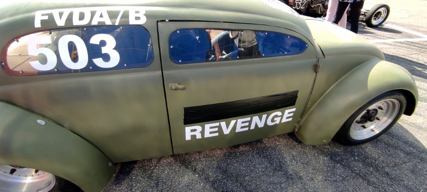 002.jpg, 206.13 kb, 1366 x 615