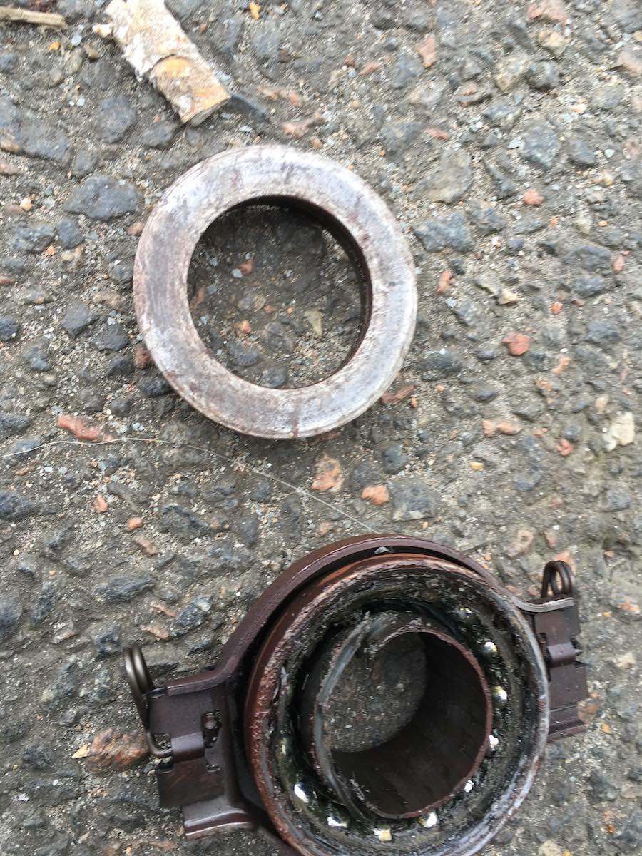 release bearing daylight.jpg, 230.57 kb, 900 x 1200