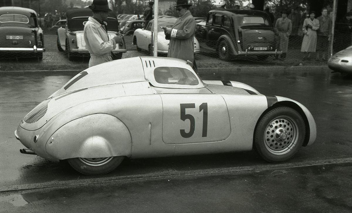 Glöckler Porsche n°1.jpg, 134.54 kb, 1200 x 725