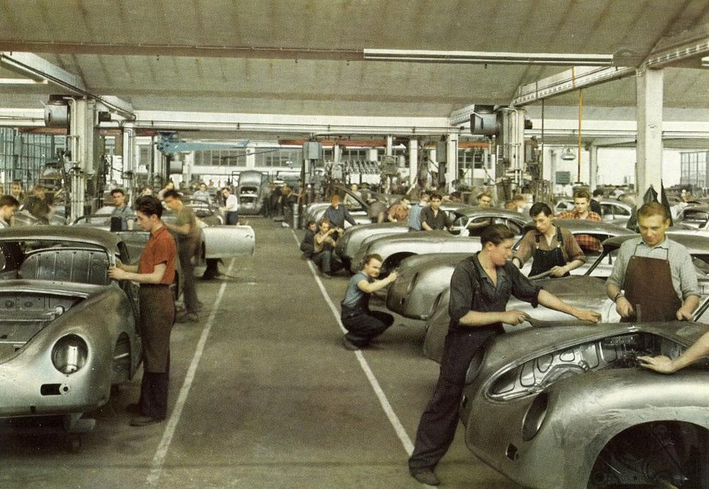 Porsche factory Reutter.jpg, 157.39 kb, 999 x 689