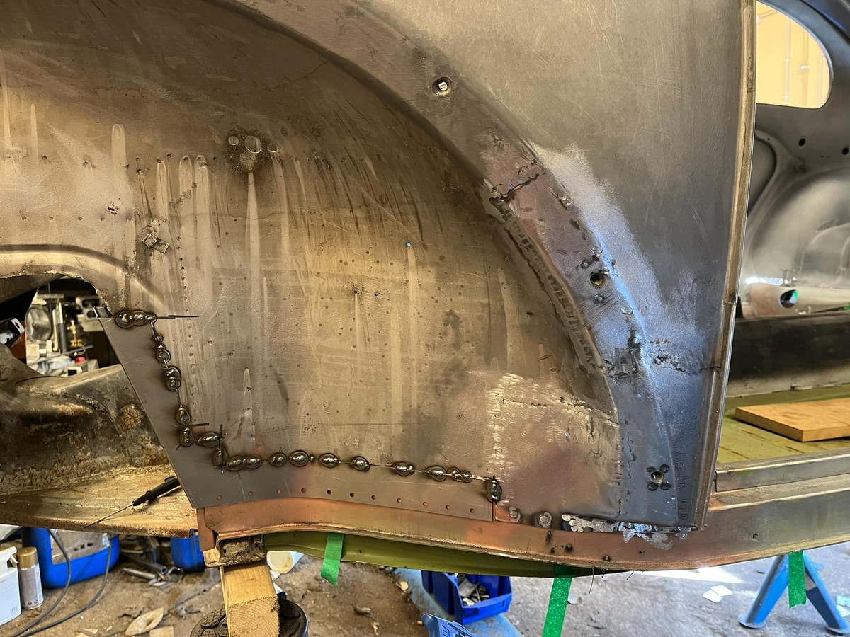 svetsning vänster fram 1.jpg, 311.98 kb, 1200 x 900