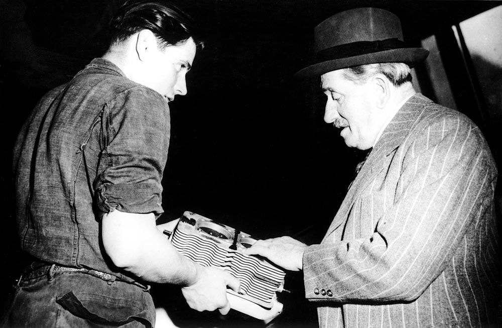 416338180_10228964853258971_4187618896335691784_n.jpg, 155.06 kb, 1000 x 653