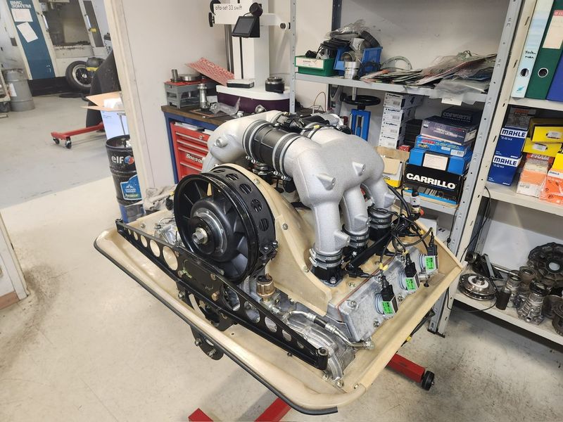 3.8 Porsch.jpg, 101 kb, 800 x 600