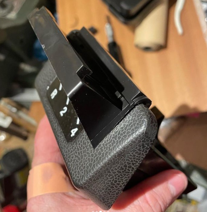 koppbord hållare.jpg, 86.91 kb, 685 x 702