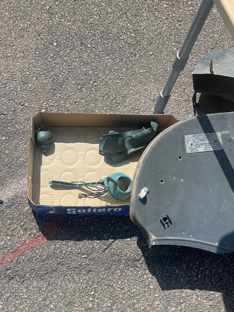 IMG_3883.jpeg, 569.49 kb, 900 x 1200