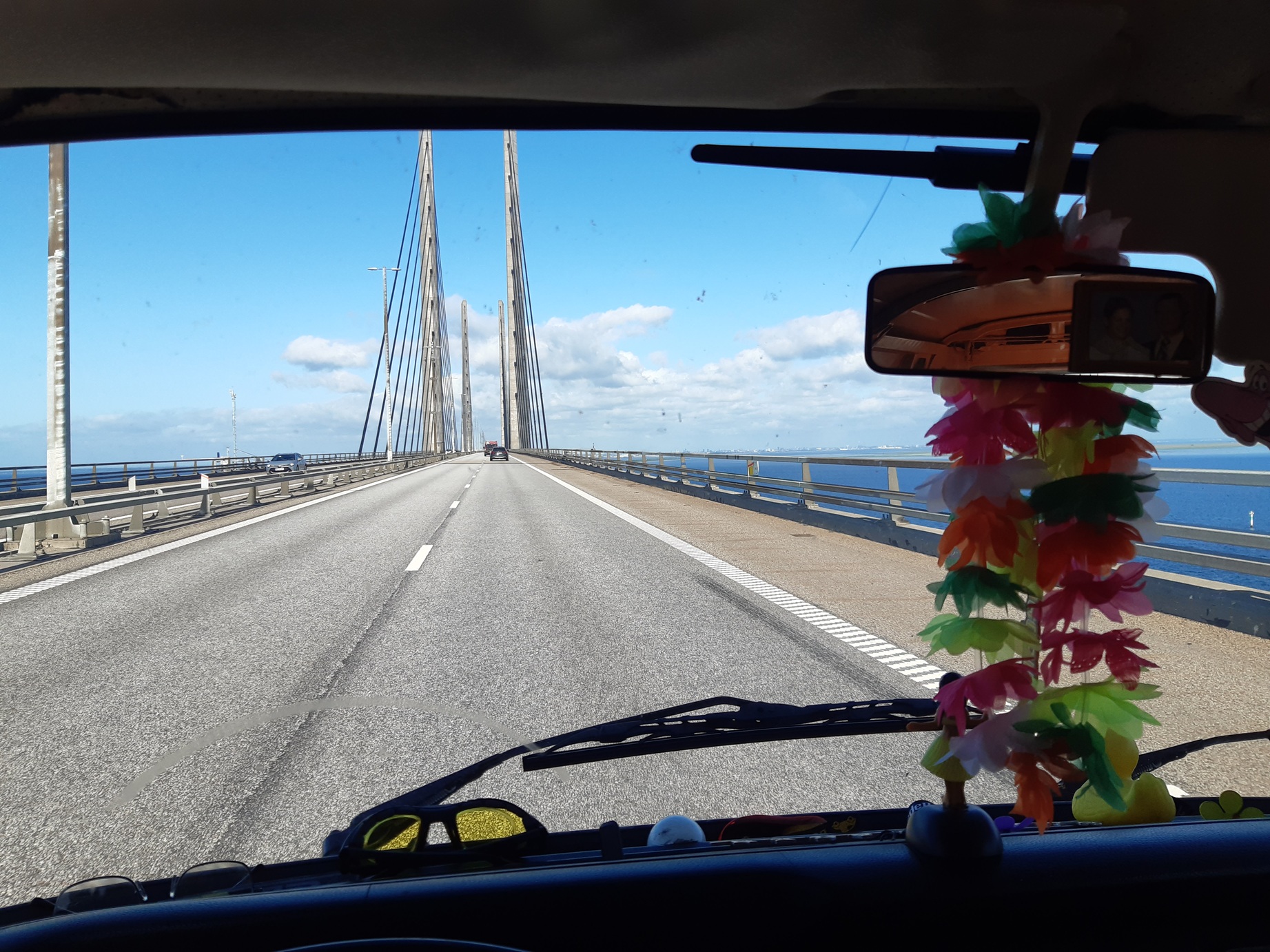 VWEEKEND 2025 (1).jpg, 795.87 kb, 1843 x 1382