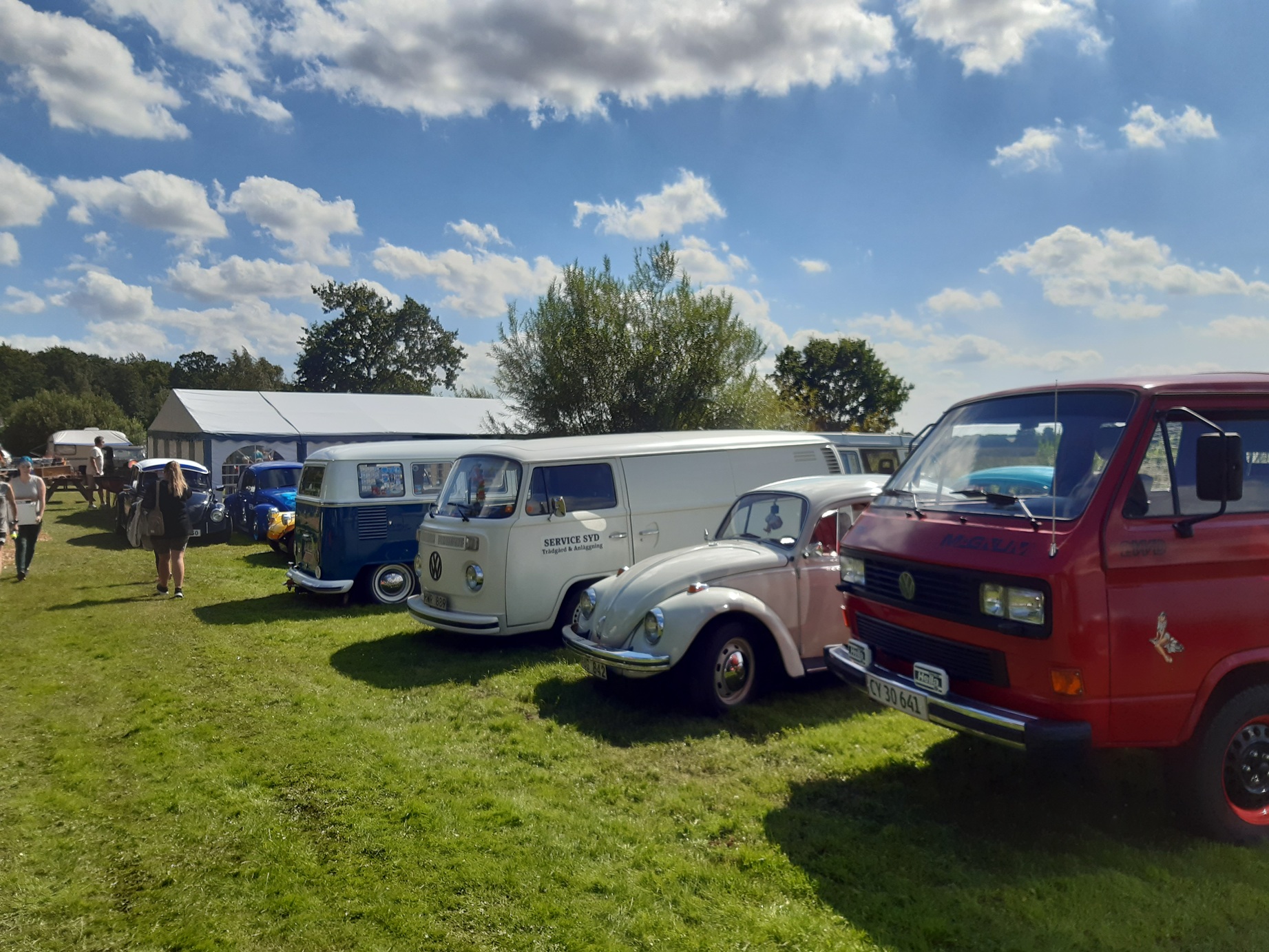 VWEEKEND 2025 (2).jpg, 748.97 kb, 1843 x 1382