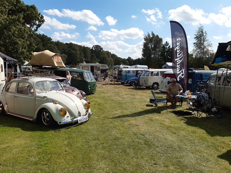 VWEEKEND 2025 (6).jpg, 229.61 kb, 737 x 552