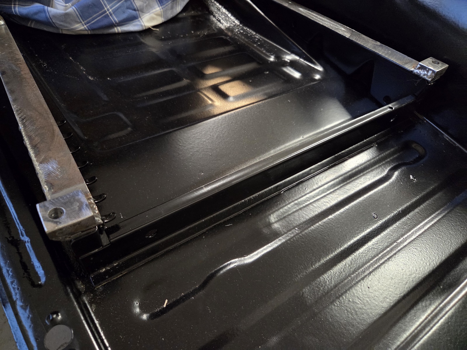 93.jpg, 676.65 kb, 1600 x 1200