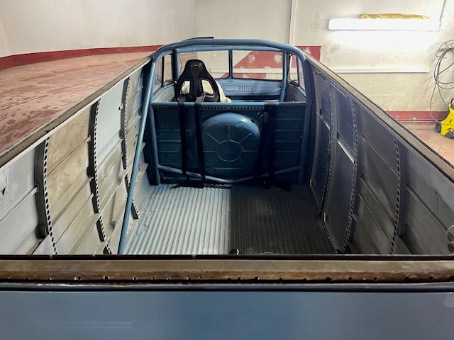 Roof off 2.jpg, 53.46 kb, 640 x 480