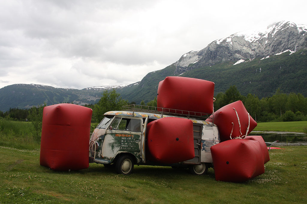 CircusBalloonBread.jpg, 130.02 kb, 1024 x 683