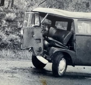 Split bus.jpg, 39.61 kb, 358 x 335