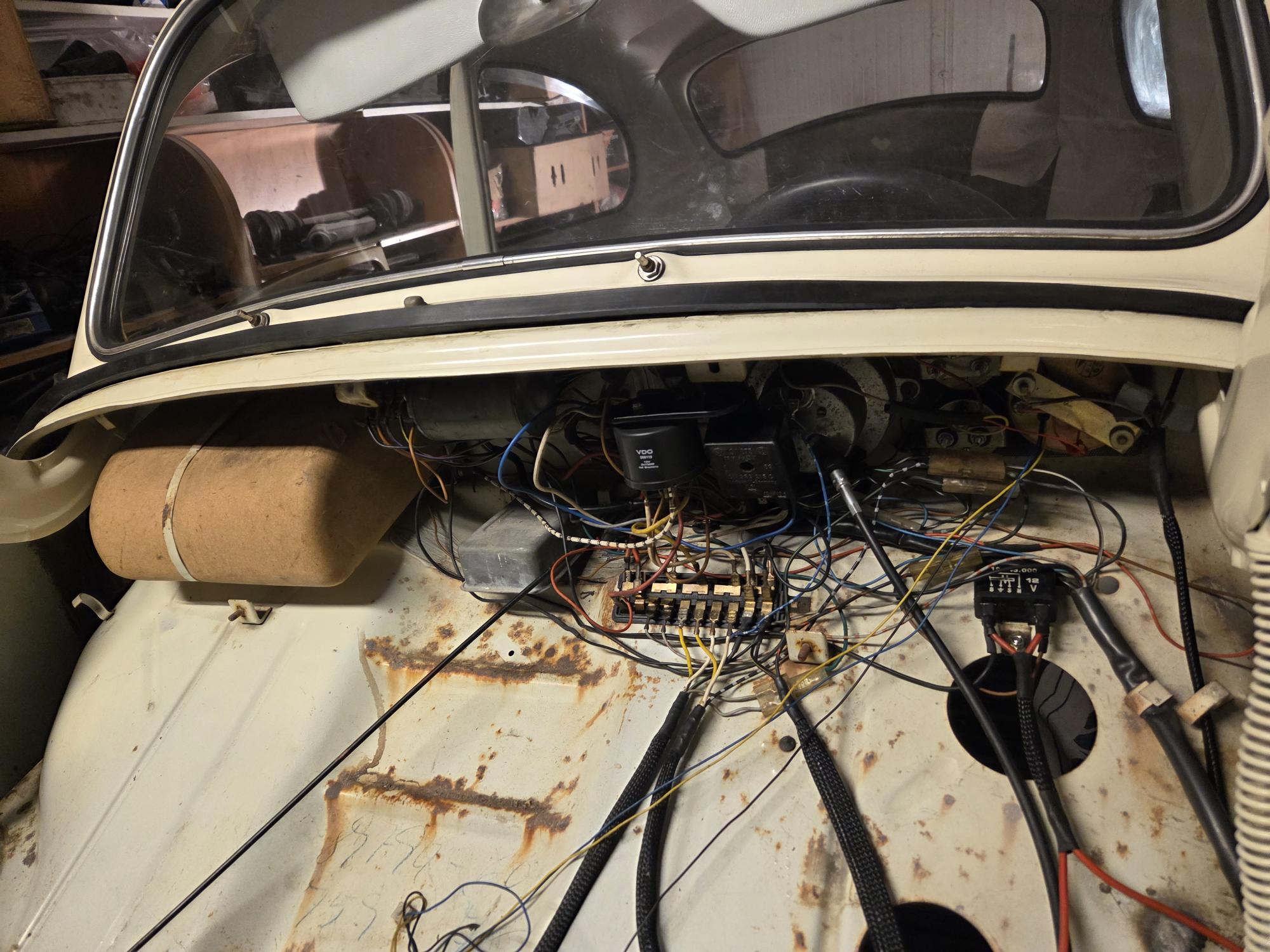 1000002350.jpg, 361.77 kb, 2000 x 1500