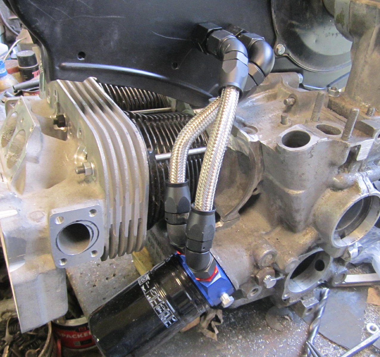 Oljeslangar.jpg, 387.43 kb, 1276 x 1199